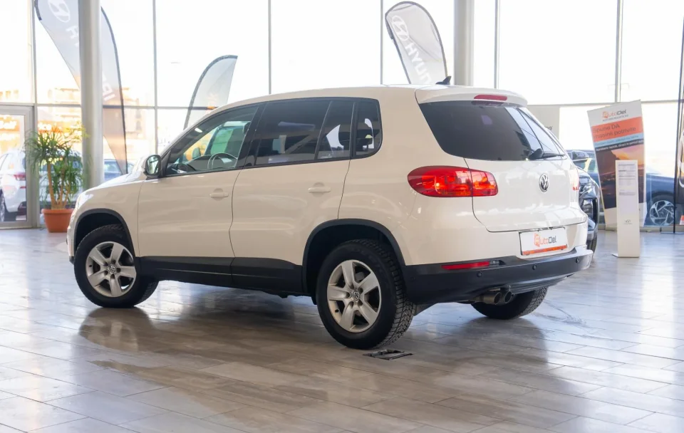 Volkswagen Tiguan 2.0TDI 4Motion DSG "Track & Field"