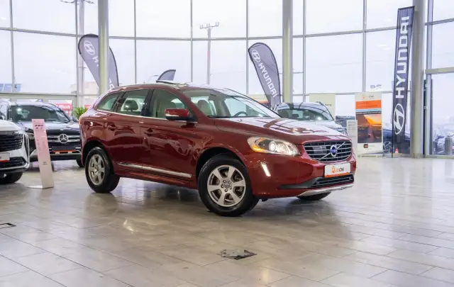 Volvo XC 60 2.4 D5 AWD Geartronic "Summum"