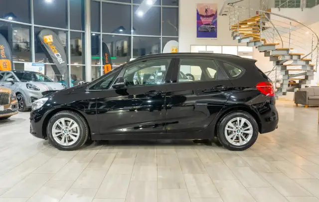 BMW Seria 2 216d Active Tourer "Sport Line"