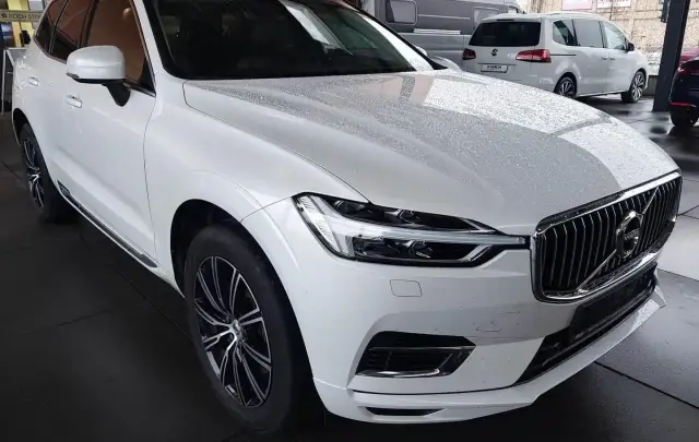 Volvo XC 60 2.0 T8 Recharge AWD Aut. "Inscription" - 2020