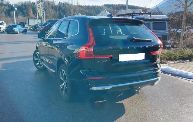 Volvo XC 60 2.0 T6 Plug-in AWD Geartronic "Inscription Expression"