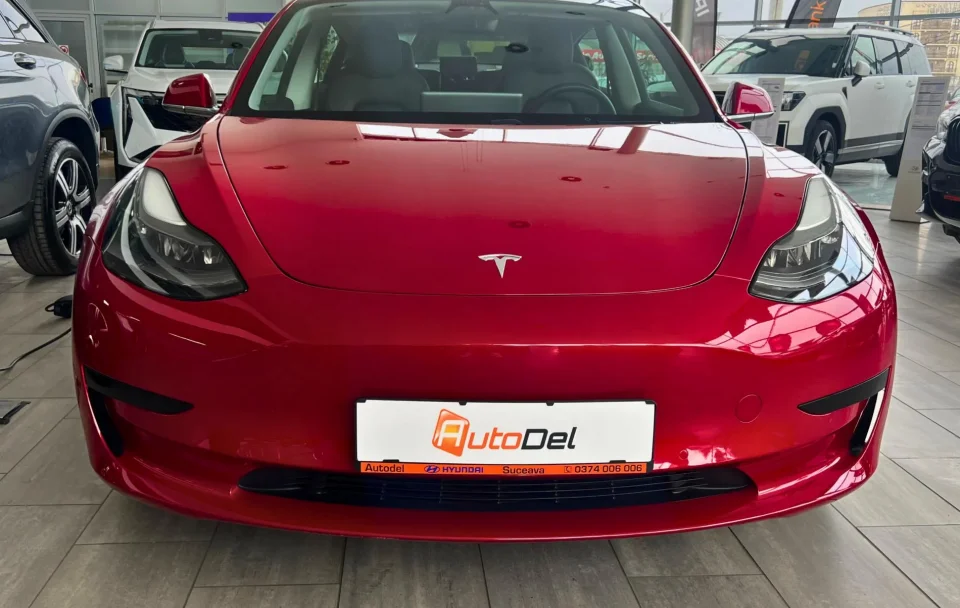 Tesla Model 3 60 kWh - Facelift -