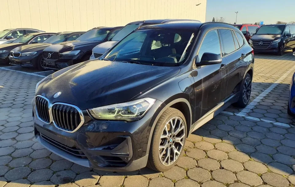 BMW X1 25e xDrive 1.5 Plug-in Hybrid "Advantage"