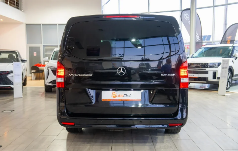 Mercedes-Benz Vito TOURER 8+1 116CDI