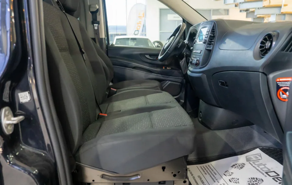 Mercedes-Benz Vito TOURER 8+1 116CDI