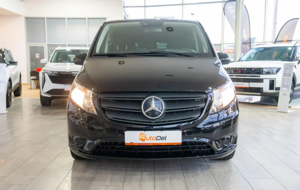 Mercedes-Benz Vito TOURER 8+1 116CDI