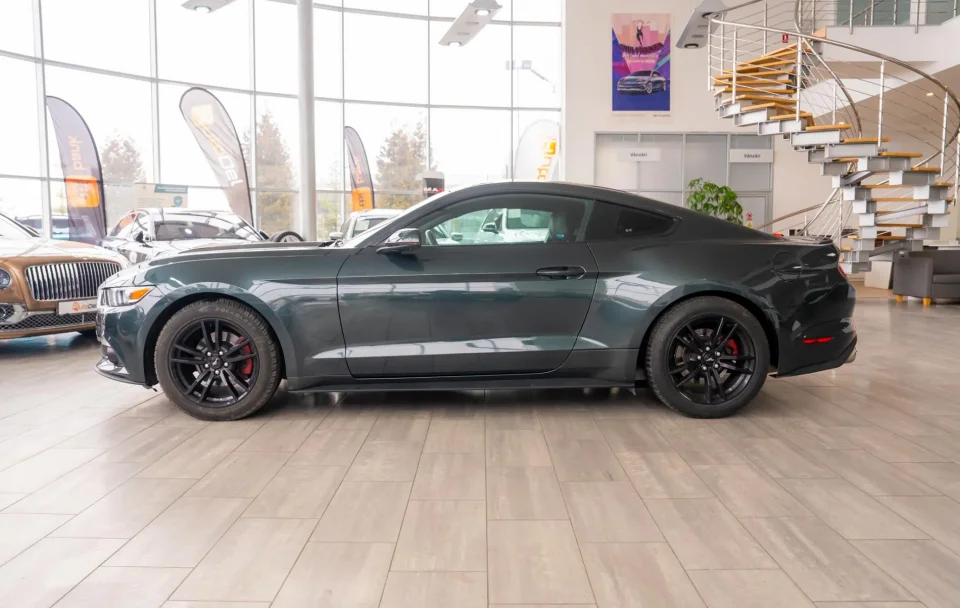 Ford Mustang 2.3 EcoBoost Automatic