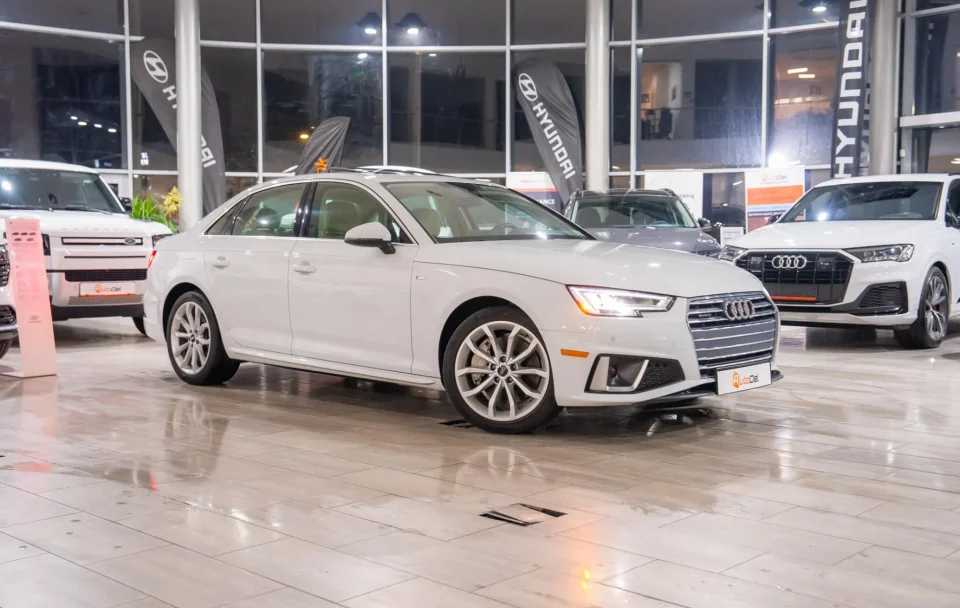 Audi A4 2.0TFSI Quattro S-Tronic "S-Line"