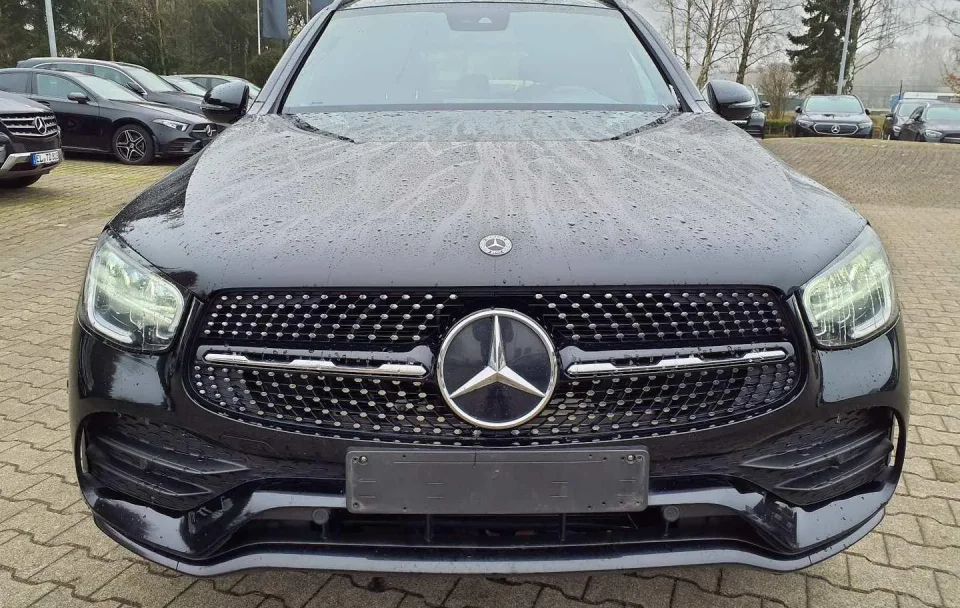 Mercedes-Benz GLC 300de 2.0 Plug-in Hybrid 4Matic "AMG Line"