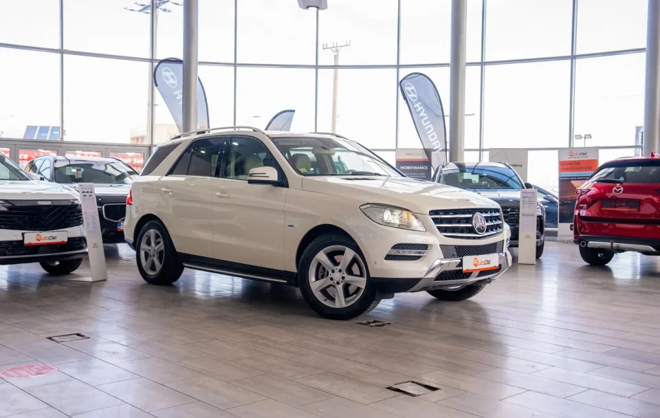 Mercedes-Benz M-Class ML 350 V6 4MATIC 7G-Tronic