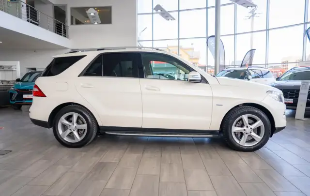 Mercedes-Benz M-Class ML 350 V6 4MATIC 7G-Tronic