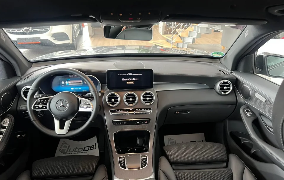 Mercedes-Benz GLC 300e 2.0 Plug-in Hybrid 4MATIC G-Tronic