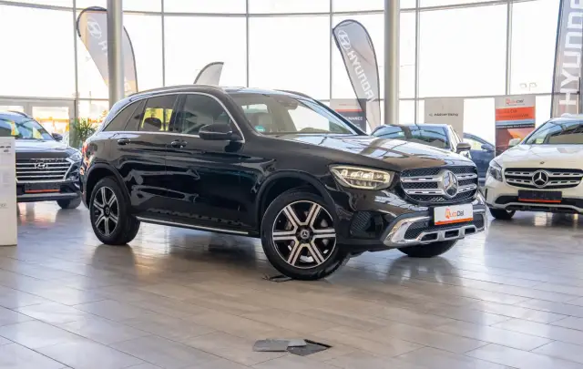 Mercedes-Benz GLC 300e 2.0 Plug-in Hybrid 4MATIC G-Tronic