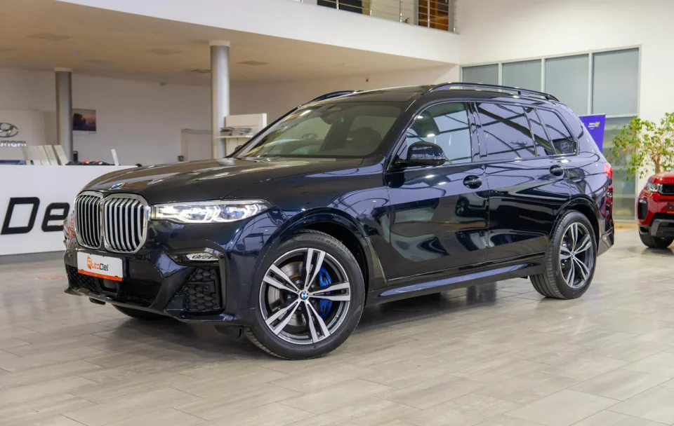 BMW X7 40i 3.0 xDrive "M Sport" - 7 Locuri