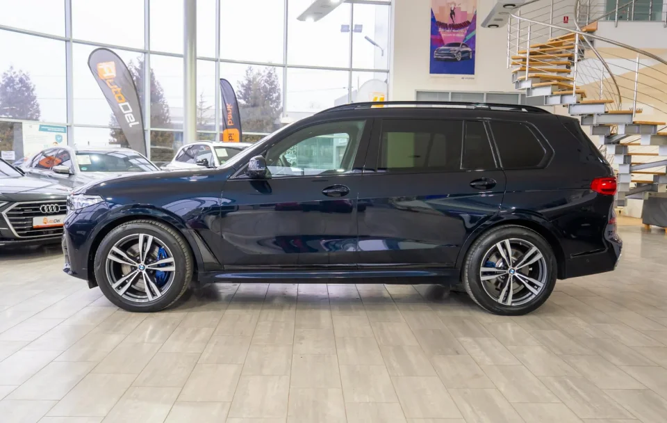 BMW X7 40i 3.0 xDrive "M Sport" - 7 Locuri