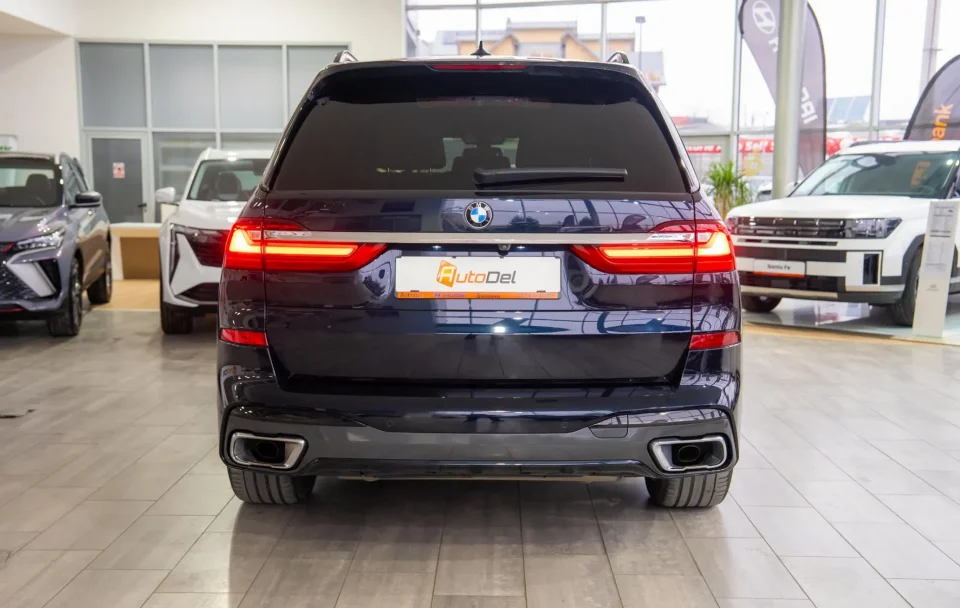 BMW X7 40i 3.0 xDrive "M Sport" - 7 Locuri