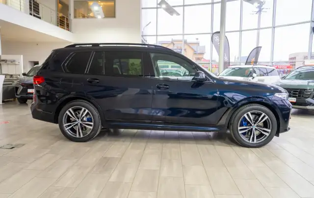 BMW X7 40i 3.0 xDrive "M Sport" - 7 Locuri