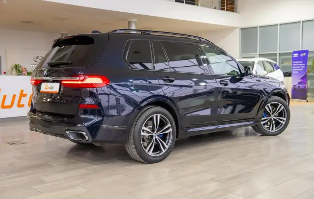 BMW X7 40i 3.0 xDrive "M Sport" - 7 Locuri