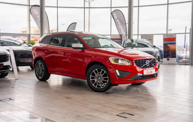 Volvo XC 60 2.0 D4 Geartronic "R-Design"