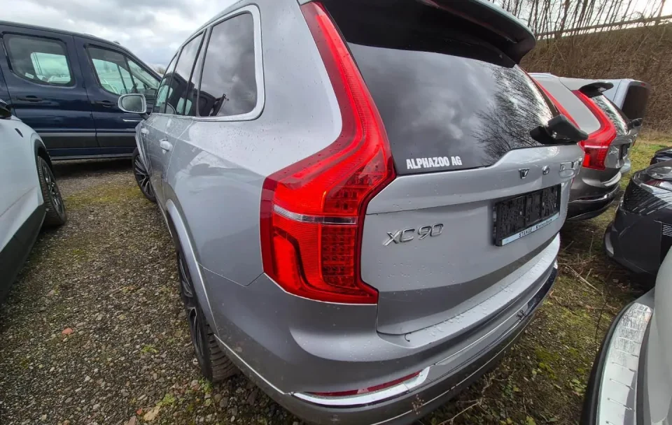 Volvo XC 90 2.0 T8 Recharge AWD "Inscription Expression" - 7 Locuri