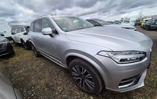 Volvo XC 90 2.0 T8 Recharge AWD "Inscription Expression" - 7 Locuri