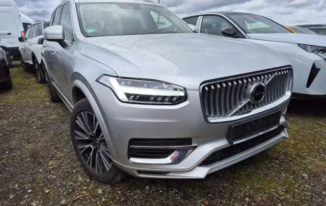 Volvo XC 90 2.0 T8 Recharge AWD "Inscription Expression" - 7 Locuri - 2022