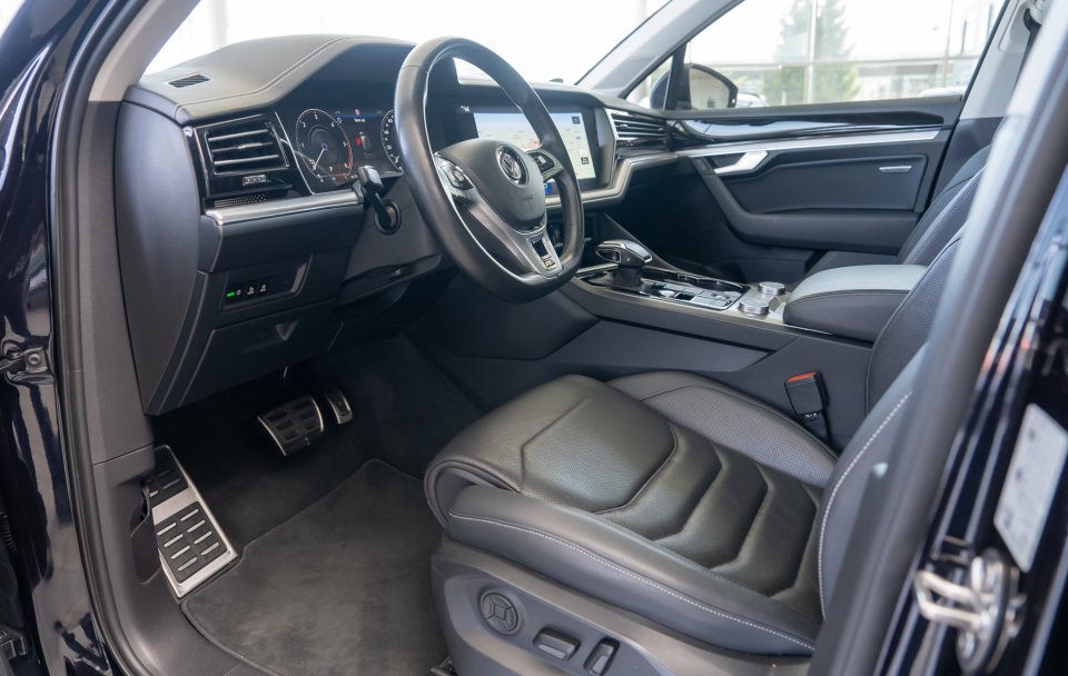 Volkswagen Touareg 3.0TDI 286CP 4x4 Tiptronic