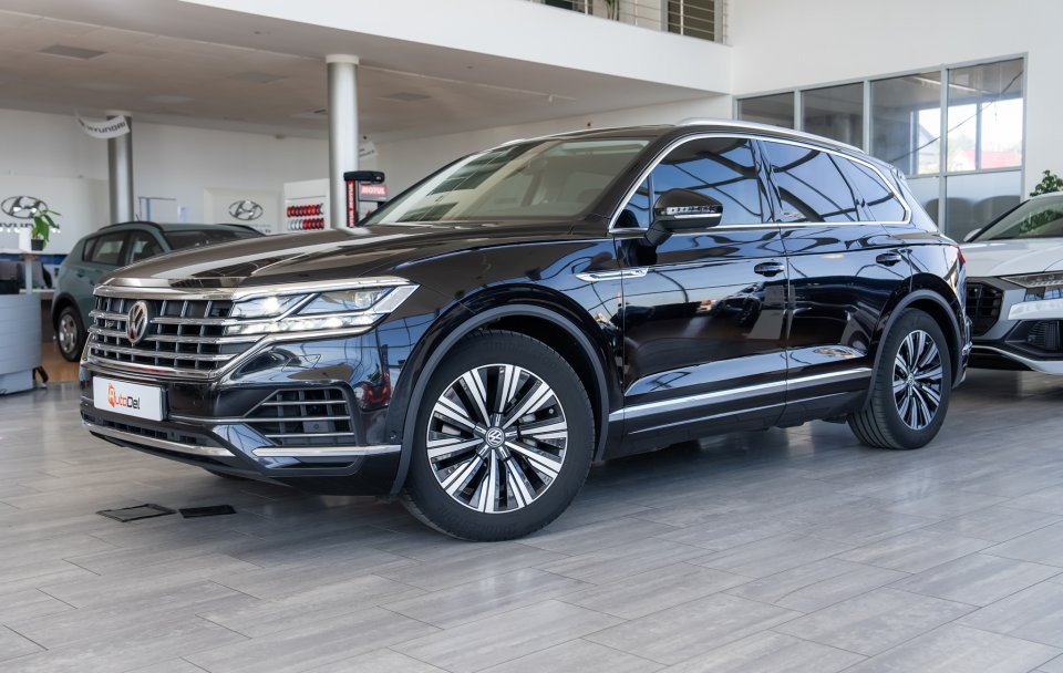 Volkswagen Touareg 3.0TDI 286CP 4x4 Tiptronic
