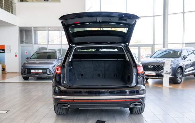 Volkswagen Touareg 3.0TDI 286CP 4x4 Tiptronic