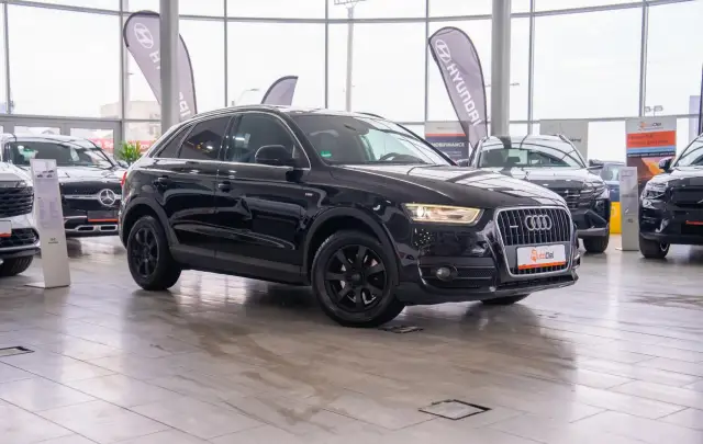 Audi Q3 2.0TFSI Quattro 6MT "S-Line"