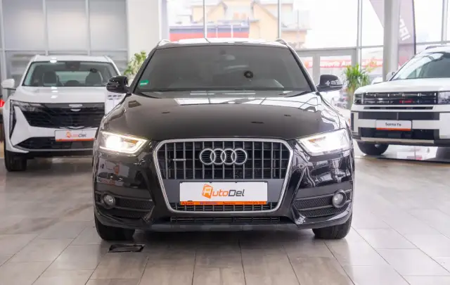 Audi Q3 2.0TFSI Quattro 6MT "S-Line"