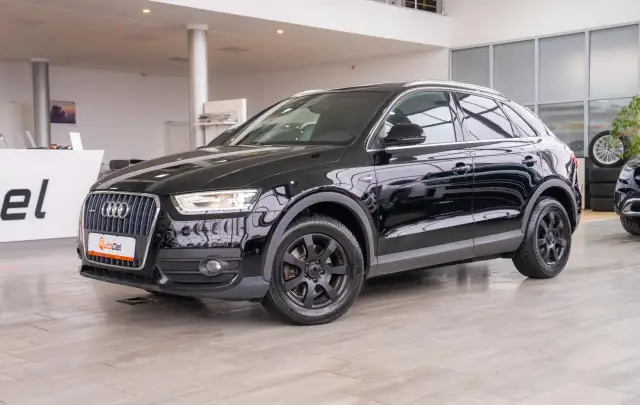 Audi Q3 2.0TFSI Quattro 6MT "S-Line"