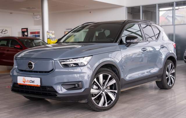 Volvo XC40 P8 AWD Twin Engine "Recharge"