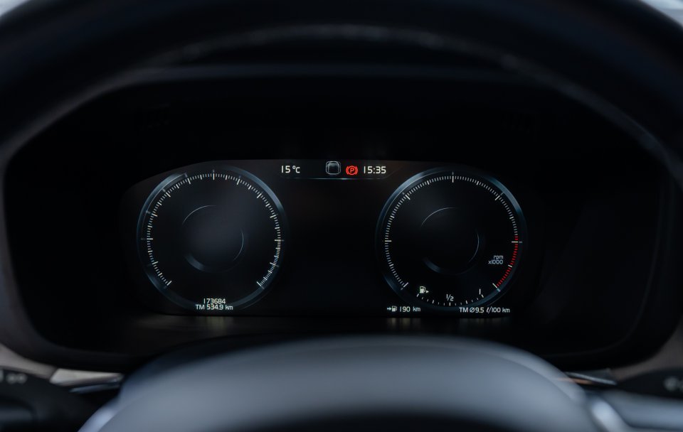 Volvo XC60 R-Design 2.0 D4 AWD