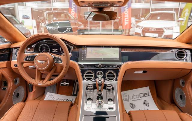 Bentley Continental GT V8