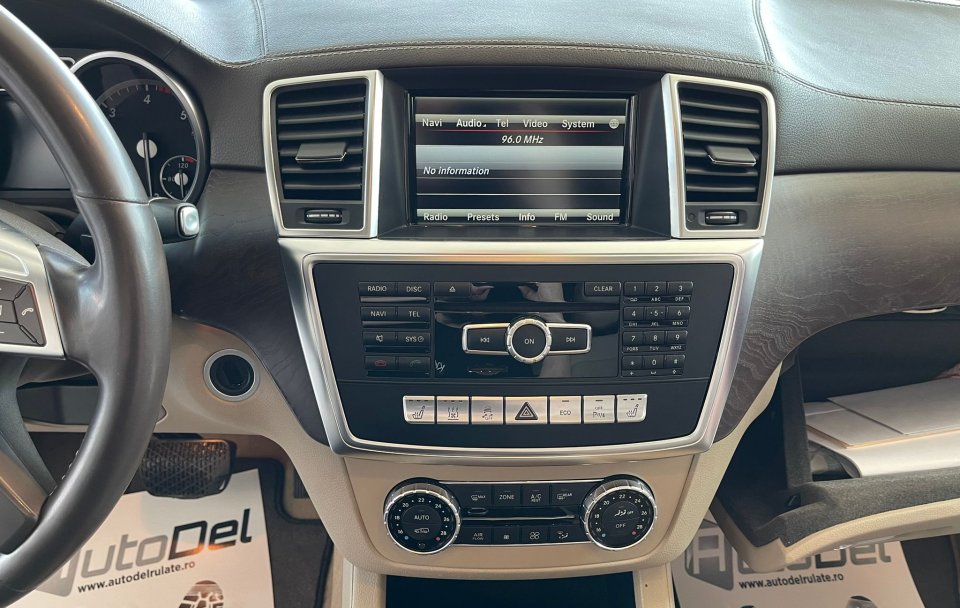 Mercedes-Benz GL 350d 4Matic 7 Locuri