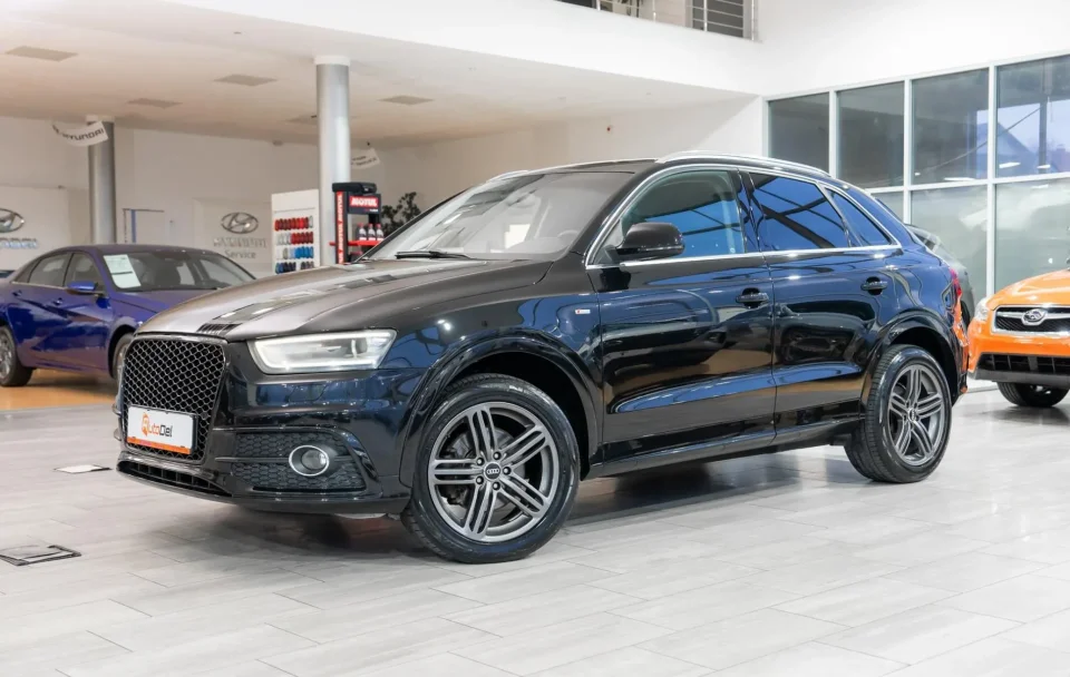 Audi Q3 2.0TDI Quattro S-Tronic "S-Line"