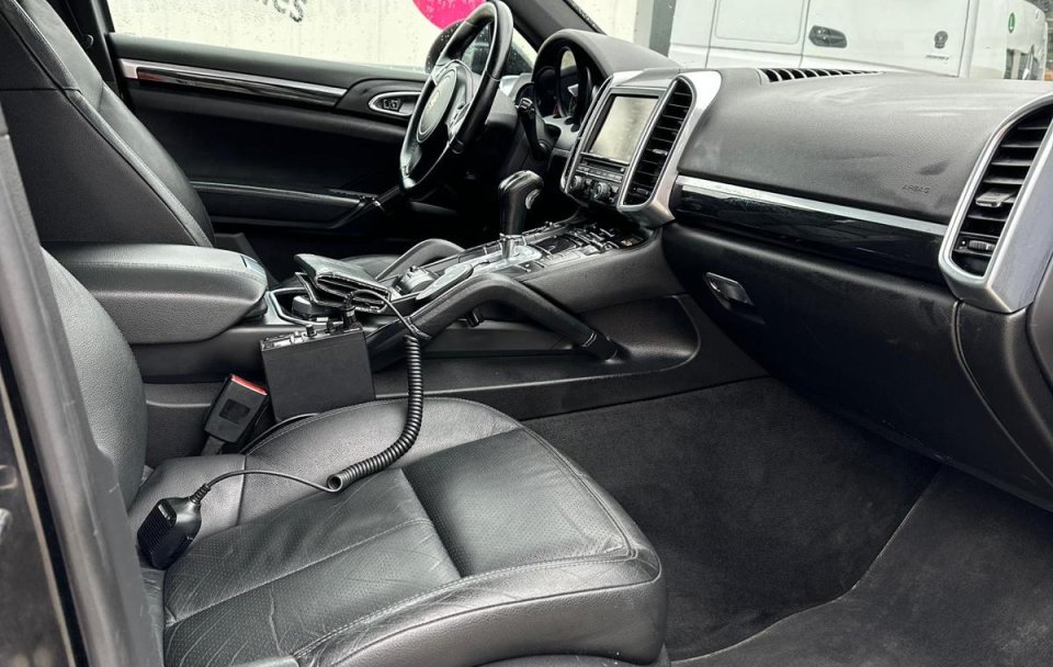 Porsche Cayenne 3.0diesel GTS