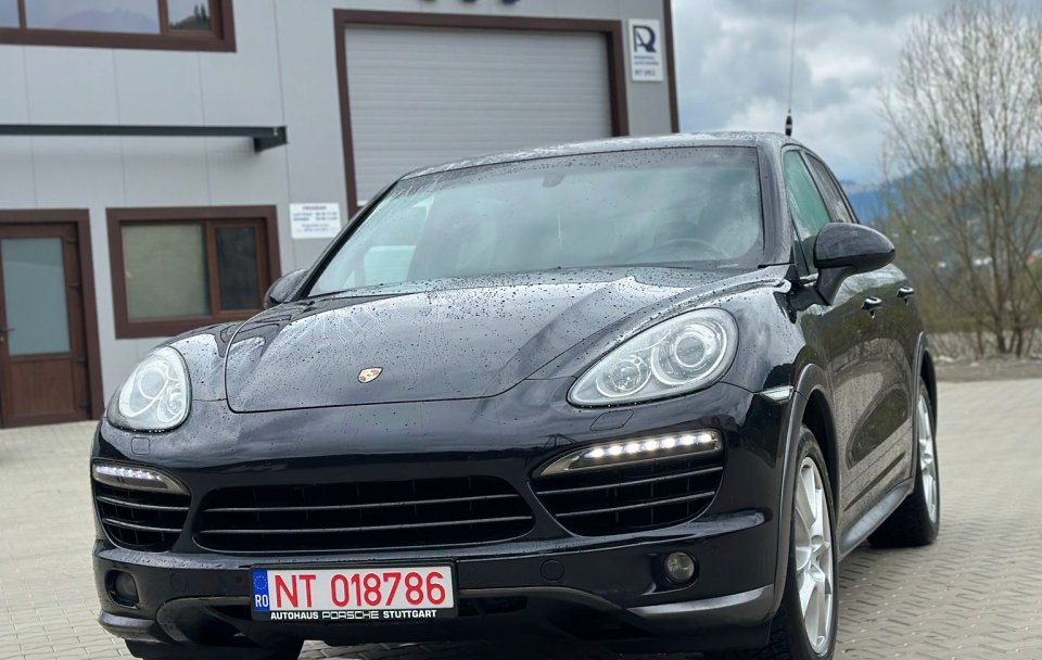 Porsche Cayenne 3.0diesel GTS