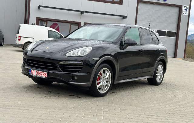 Porsche Cayenne 3.0diesel GTS