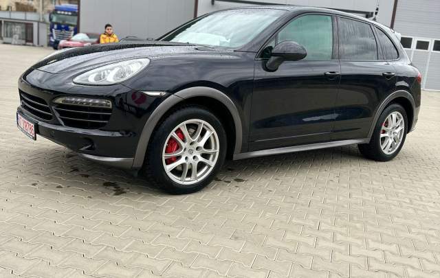 Porsche Cayenne 3.0diesel GTS