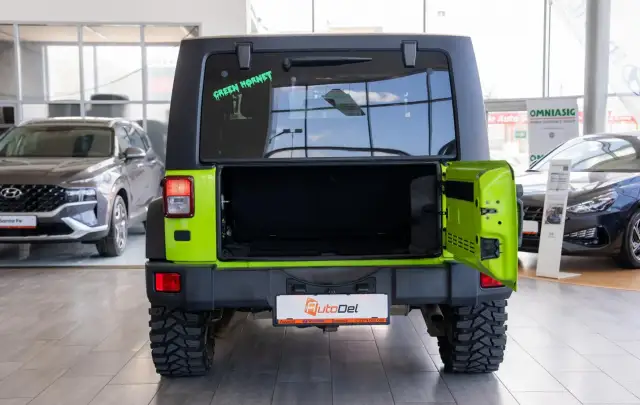 Jeep Wrangler 2.8CRD Automatik 4WD "Mountain"