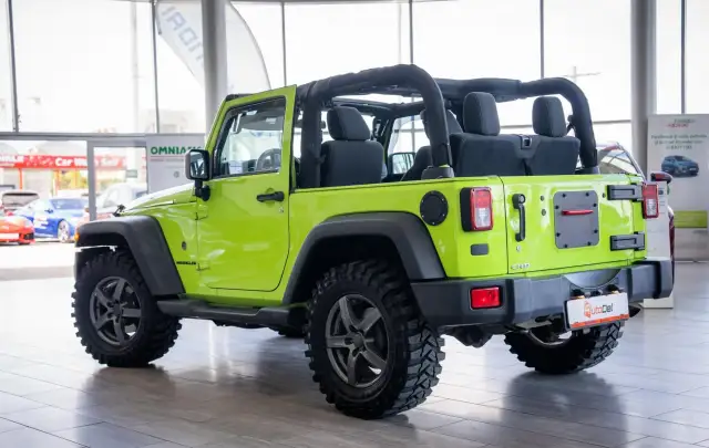 Jeep Wrangler 2.8CRD Automatik 4WD "Mountain"