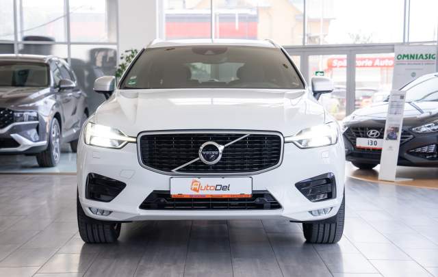 Volvo XC60 2.0 D5 AWD R-Design