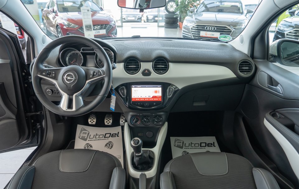 Opel Adam 1.2i