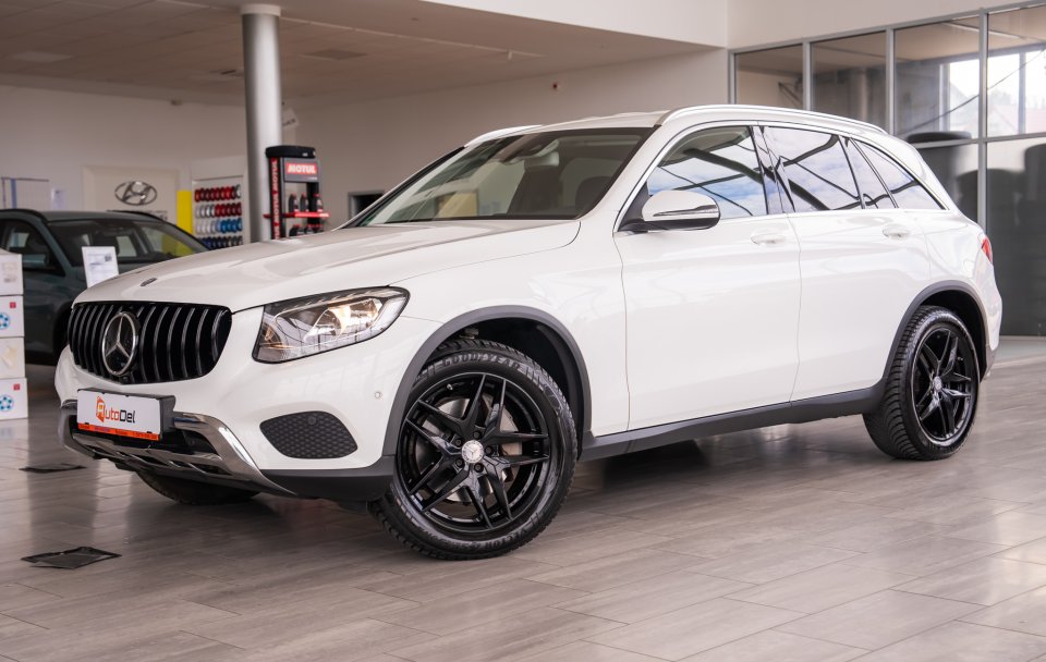 Mercedes-Benz GLC 250d4Matic 9G-Tronic