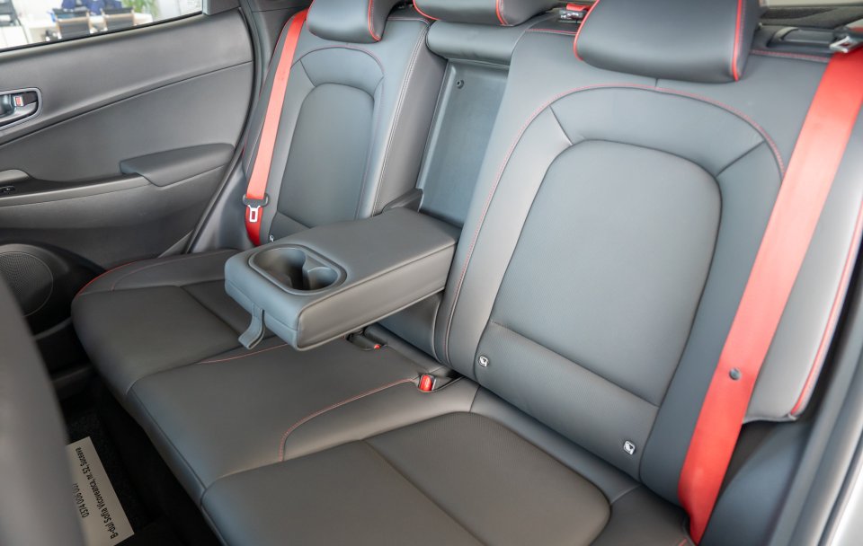 Hyundai Kona Iron Man 1.6T-GDI AWD DCT