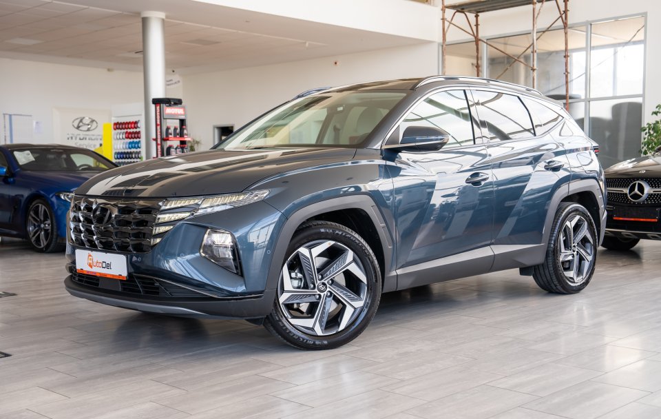Hyundai Tucson 1.6T-GDI Hybrid 4WD Automat