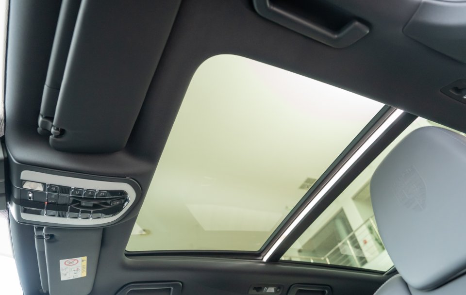 Porsche Cayenne 3.0Diesel Tiptronic "Platinum Edition"