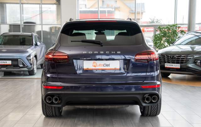 Porsche Cayenne 3.0Diesel Tiptronic "Platinum Edition"